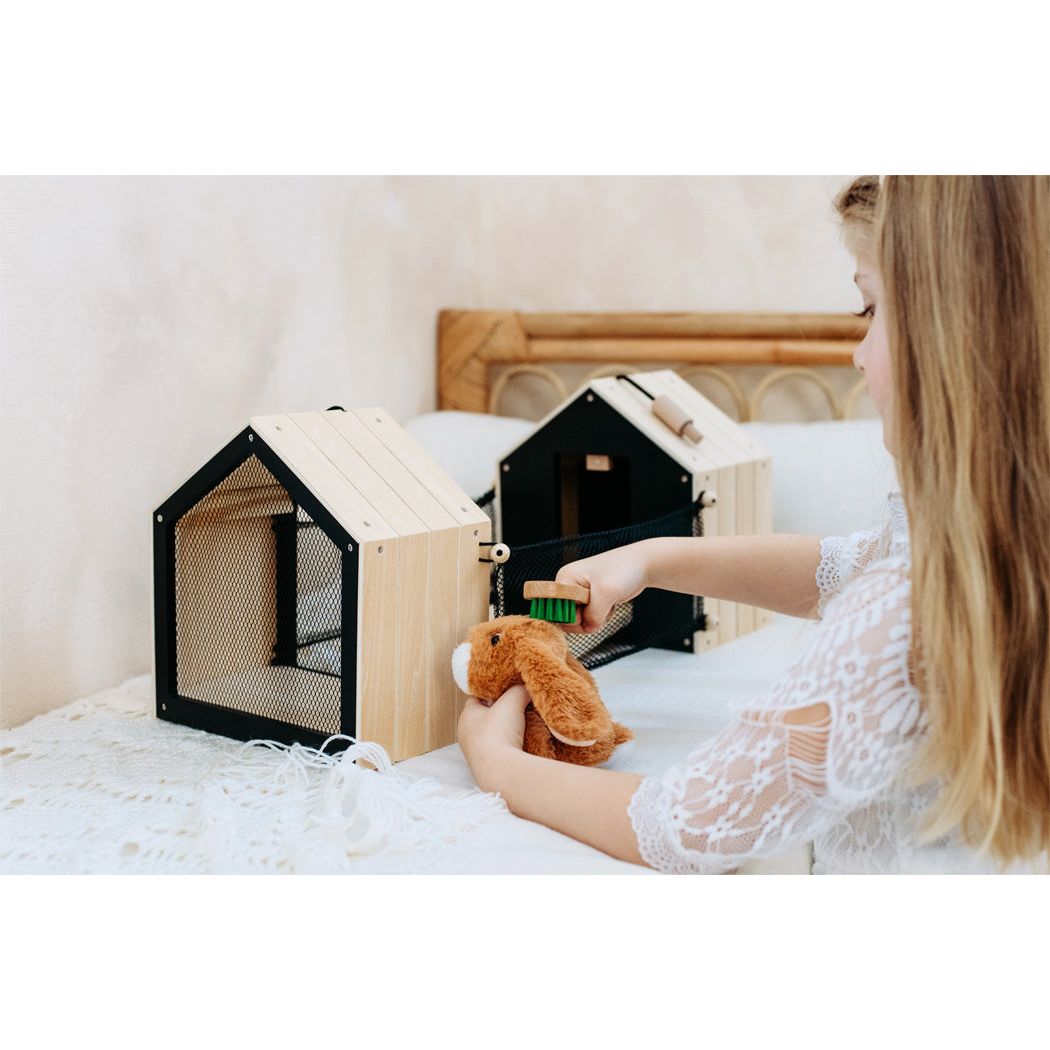 Small Foot Rabbit Hutch with Enclosure