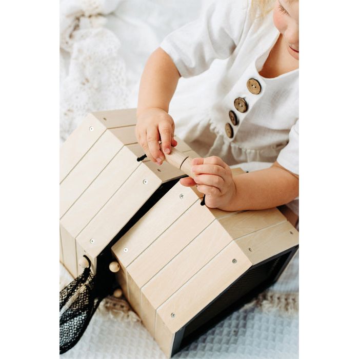 Small Foot Rabbit Hutch with Enclosure