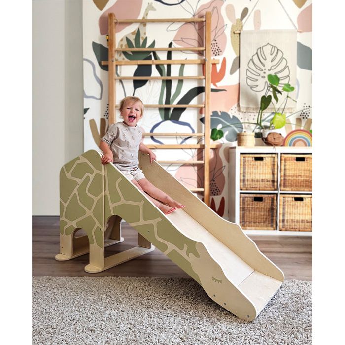 Small Foot Indoor Giraffe Slide - Wildlife