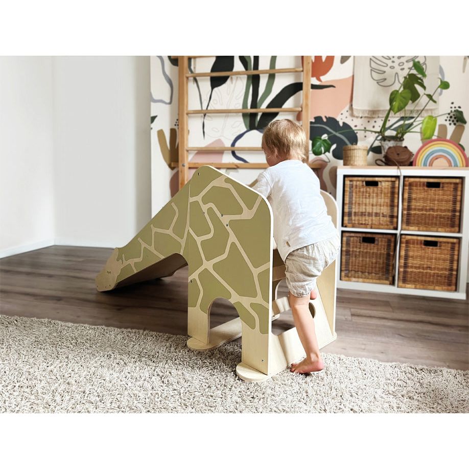 Small Foot Indoor Giraffe Slide - Wildlife