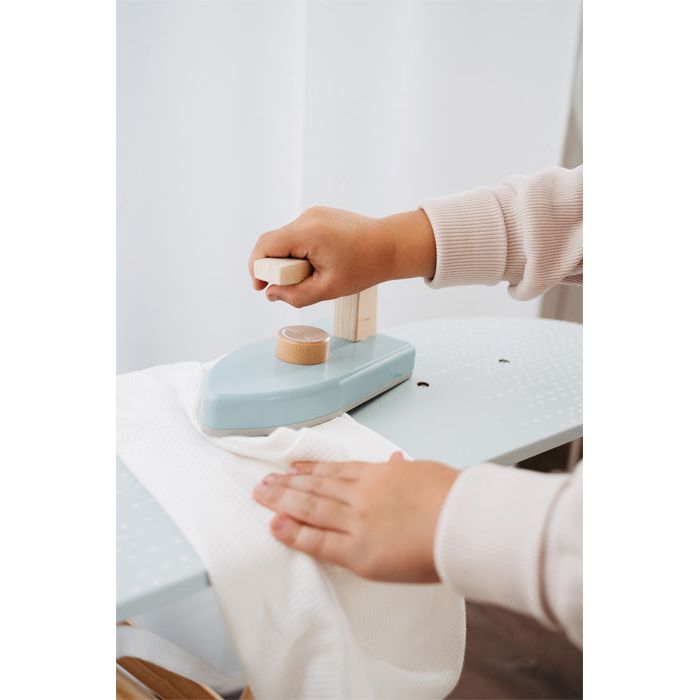 Small Foot Wooden Ironing Board With Iron