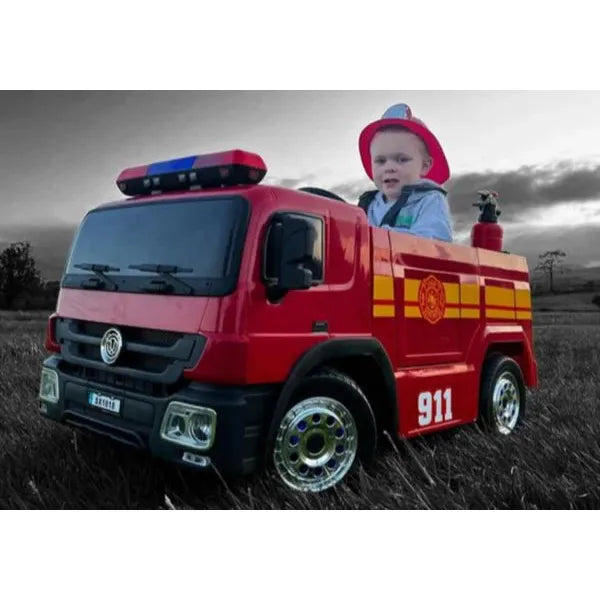 Kids’ 12V Electric Red Fire Engine Ride-On – Water Gun