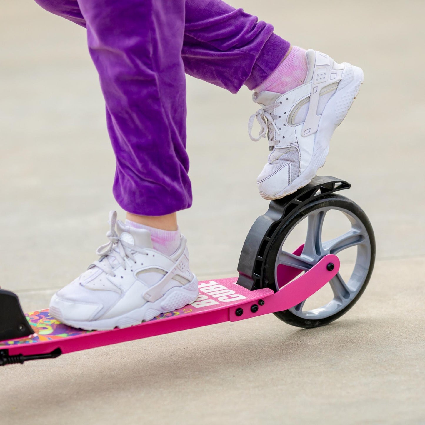 BOLDCUBE Black - Big 2 Wheel Scooter