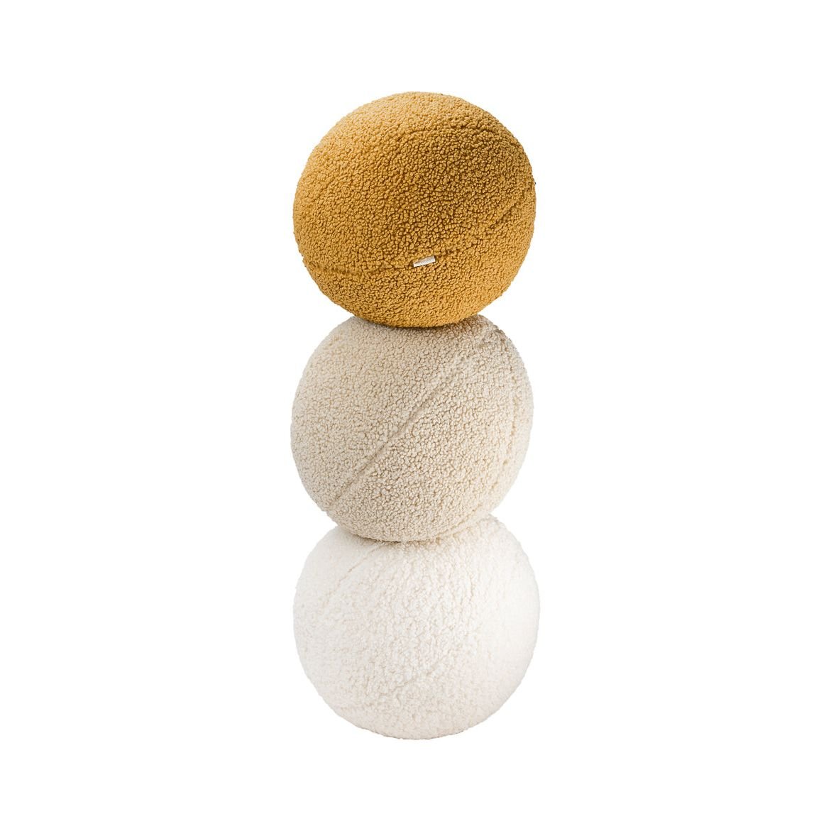 Wigiwama Ball Cushion - Teddy Boucle