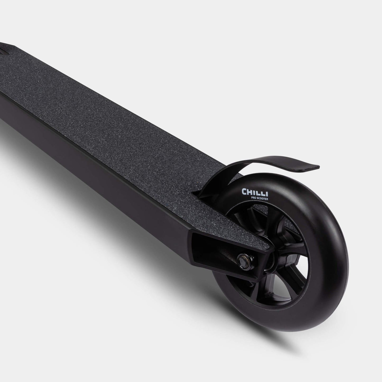 Chilli Pro Beast V2 Stunt Scooter Black Neochrome