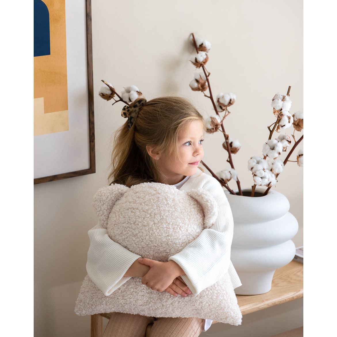 Wigiwama Ball Cushion - Teddy Boucle