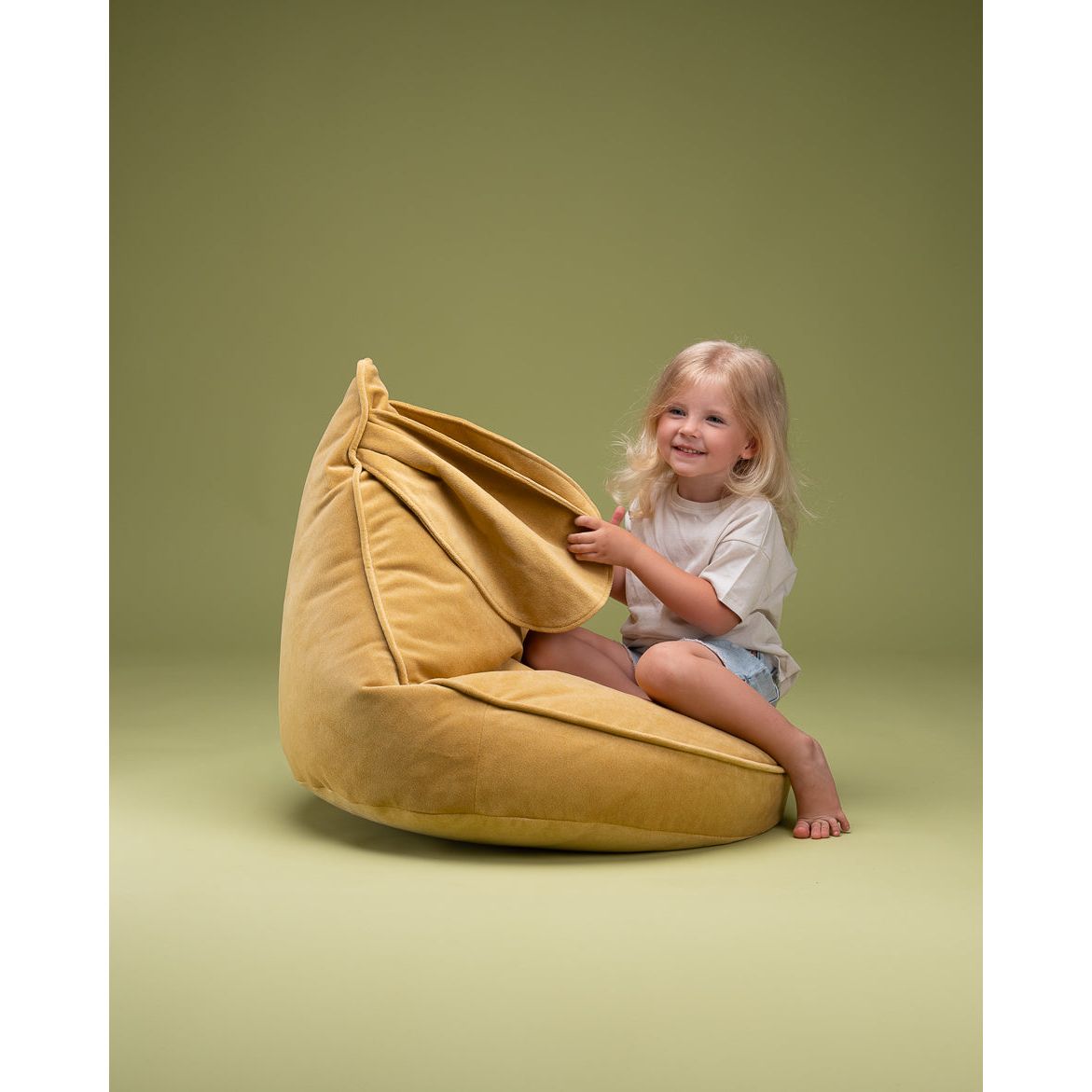 Wigiwama Bunny Beanbag - Velvet