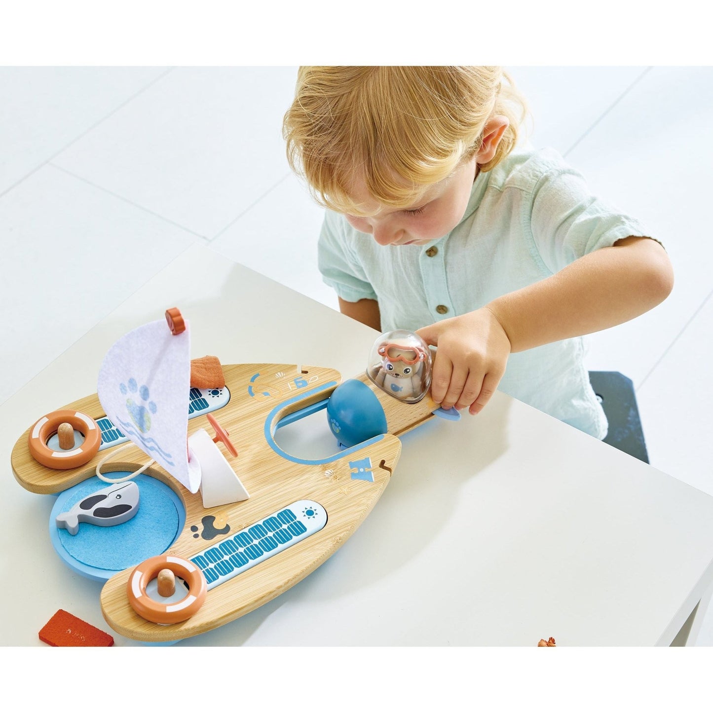 Hape Eco Catamaran Rescue