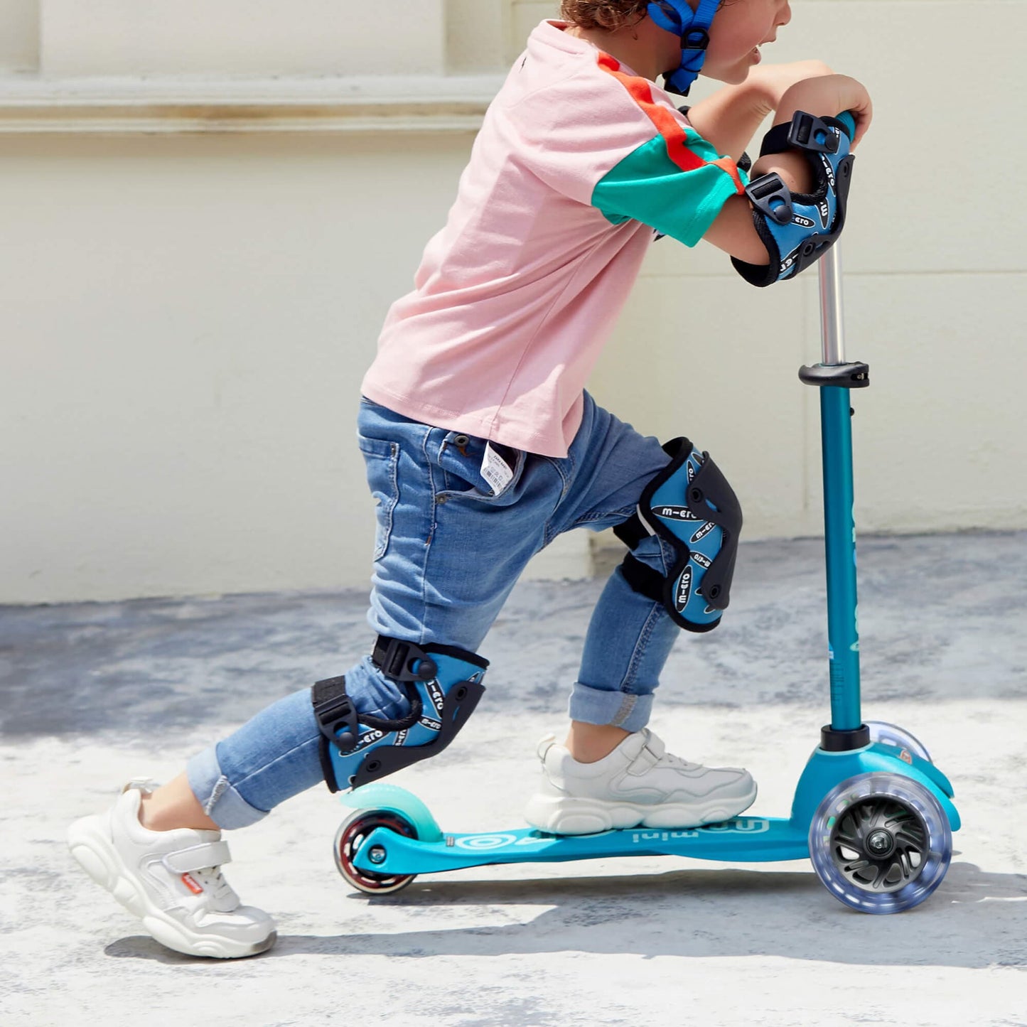 Micro Scooter Mini Deluxe LED