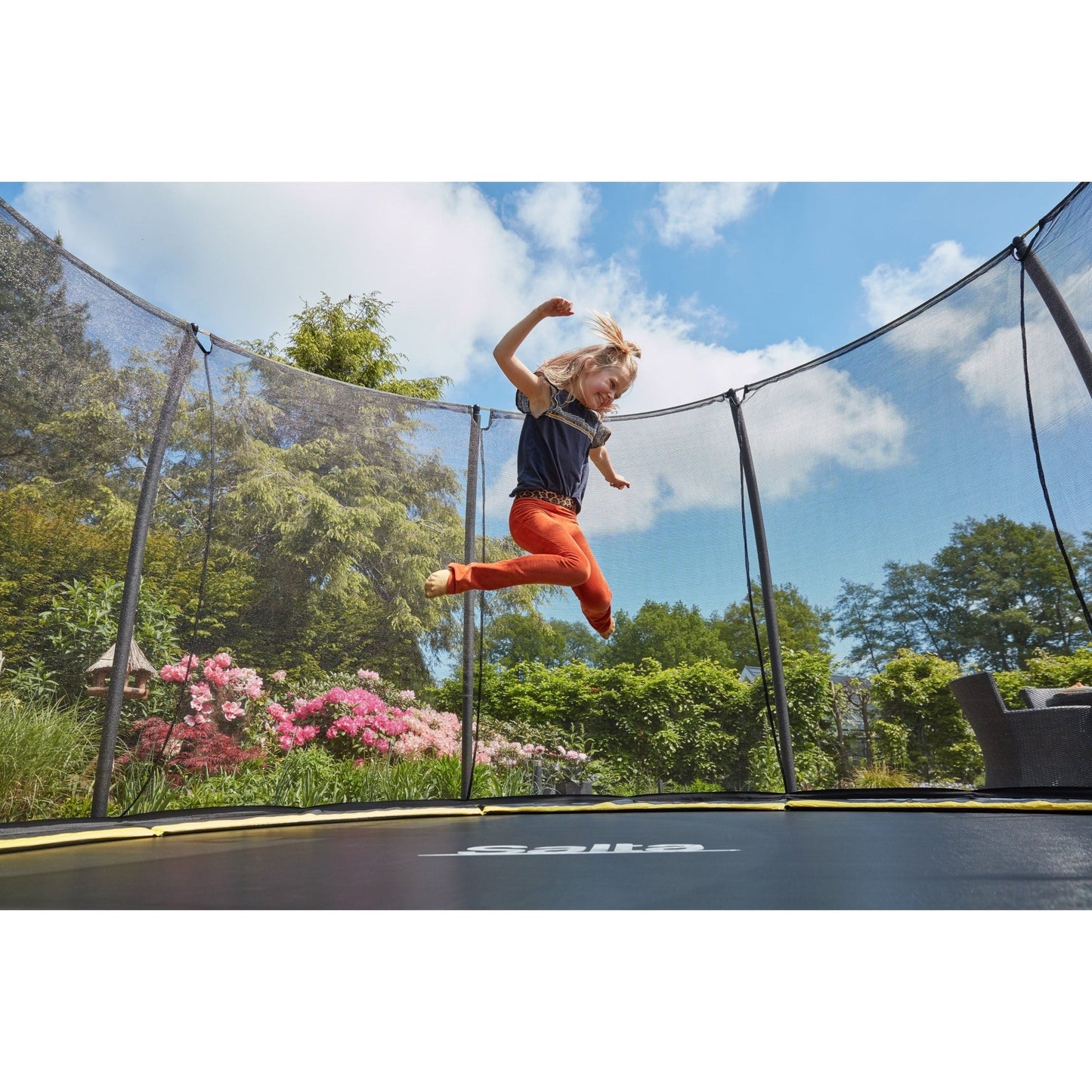 Salta Comfort Edition Inground Round Trampoline With Enclosure
