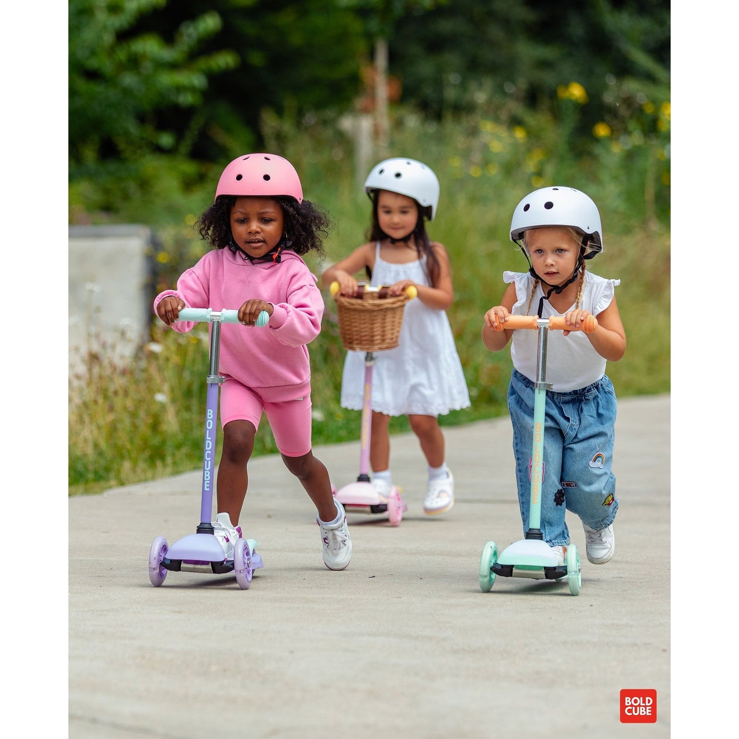 BOLDCUBE Pink & Yellow - Teeny 3 Wheel Scooter
