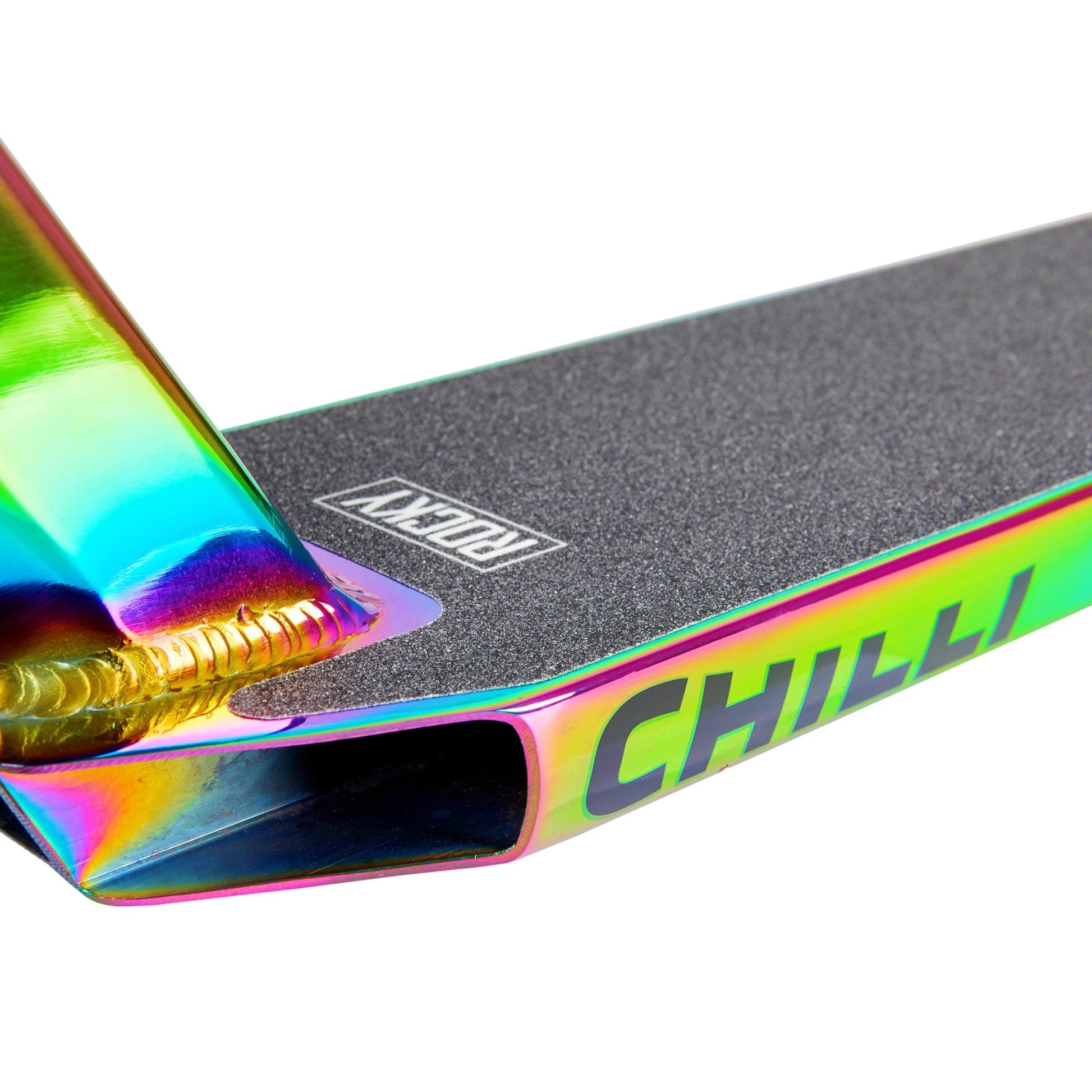 Micro Scooter Chilli Rocky - Neochrome deck logo close up