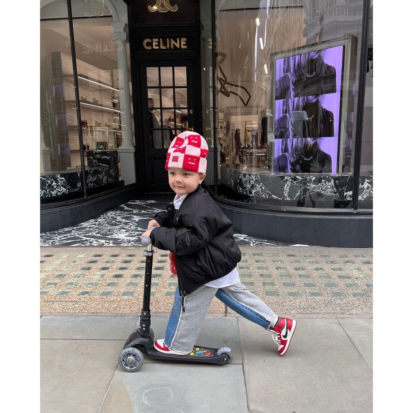 BOLDCUBE Rocket - Teeny Fold 3 Wheel Scooter