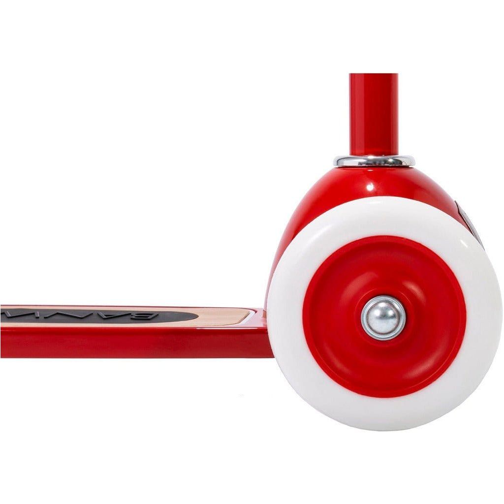 Banwood Scooter Age 3+ in Red front wheel close up