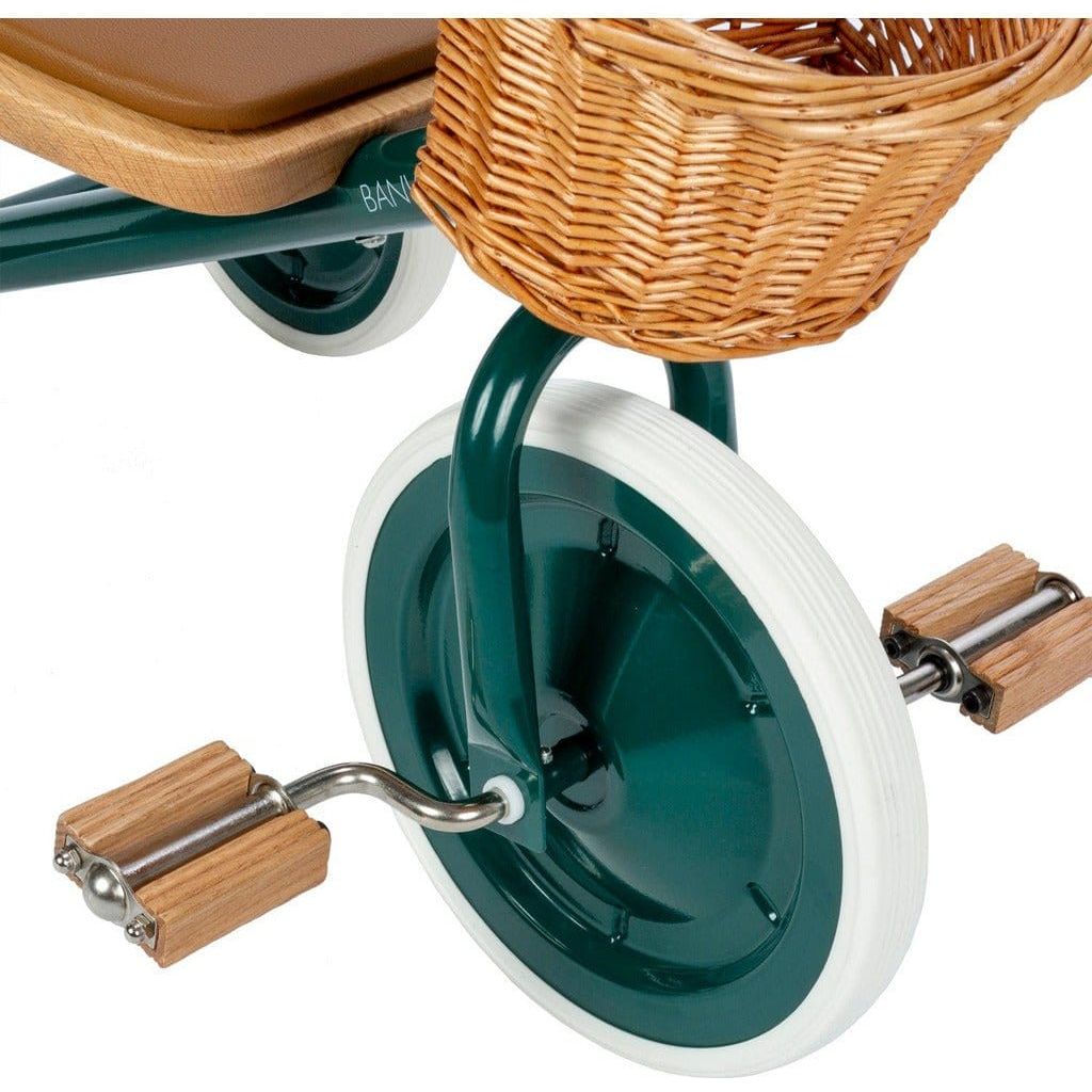 Banwood Trike Age 2+ in Green front wheel close up