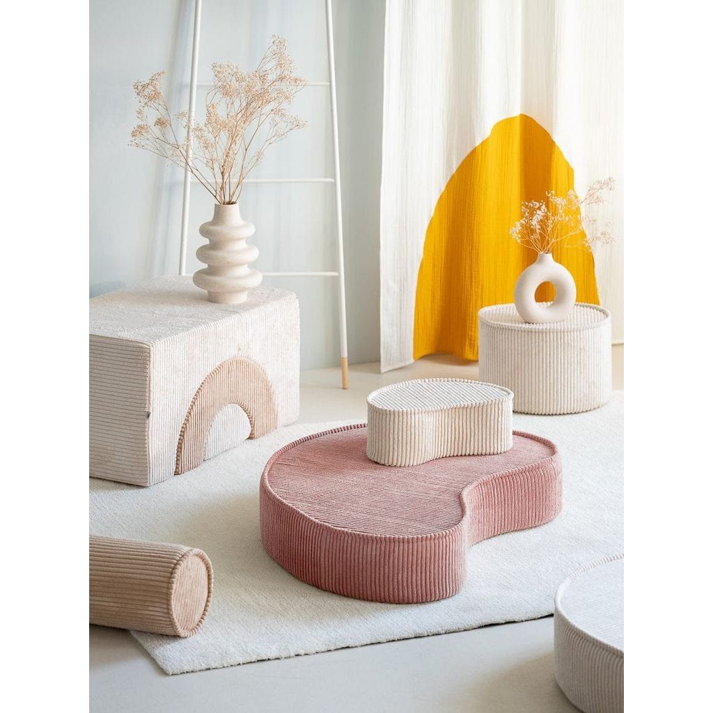 Wigiwama Pink Mousse Kids Lounge Chair