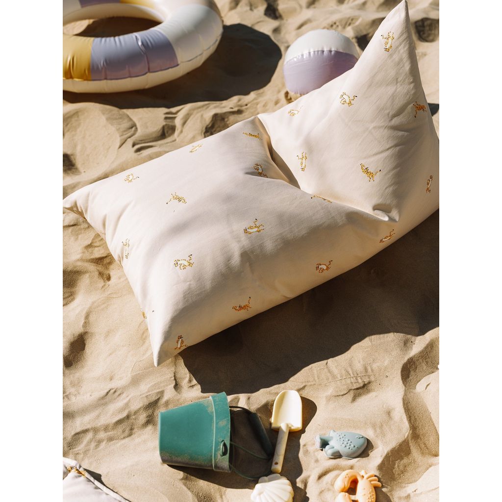 Wigiwama Beige Tiger Big Lounger on the beach