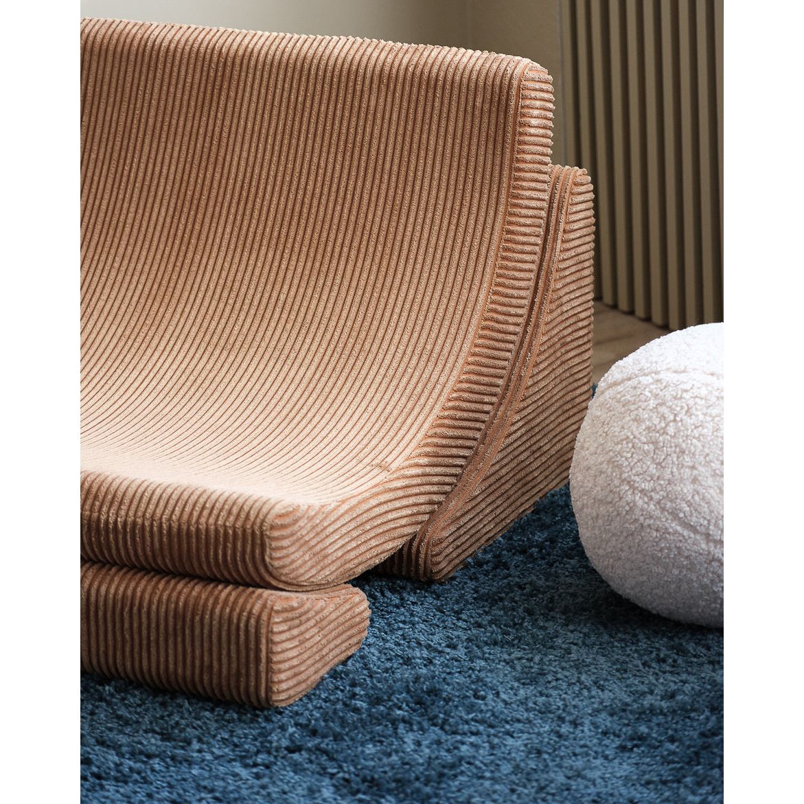 Wigiwama Moon Chair - Corduroy