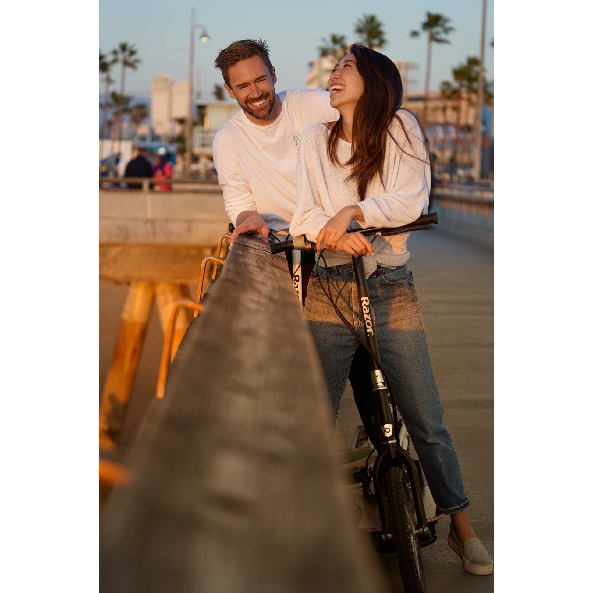 Razor Adult Eco Smart 36 Volt Scooter - The Online Toy Shop - Electric Scooter - 11