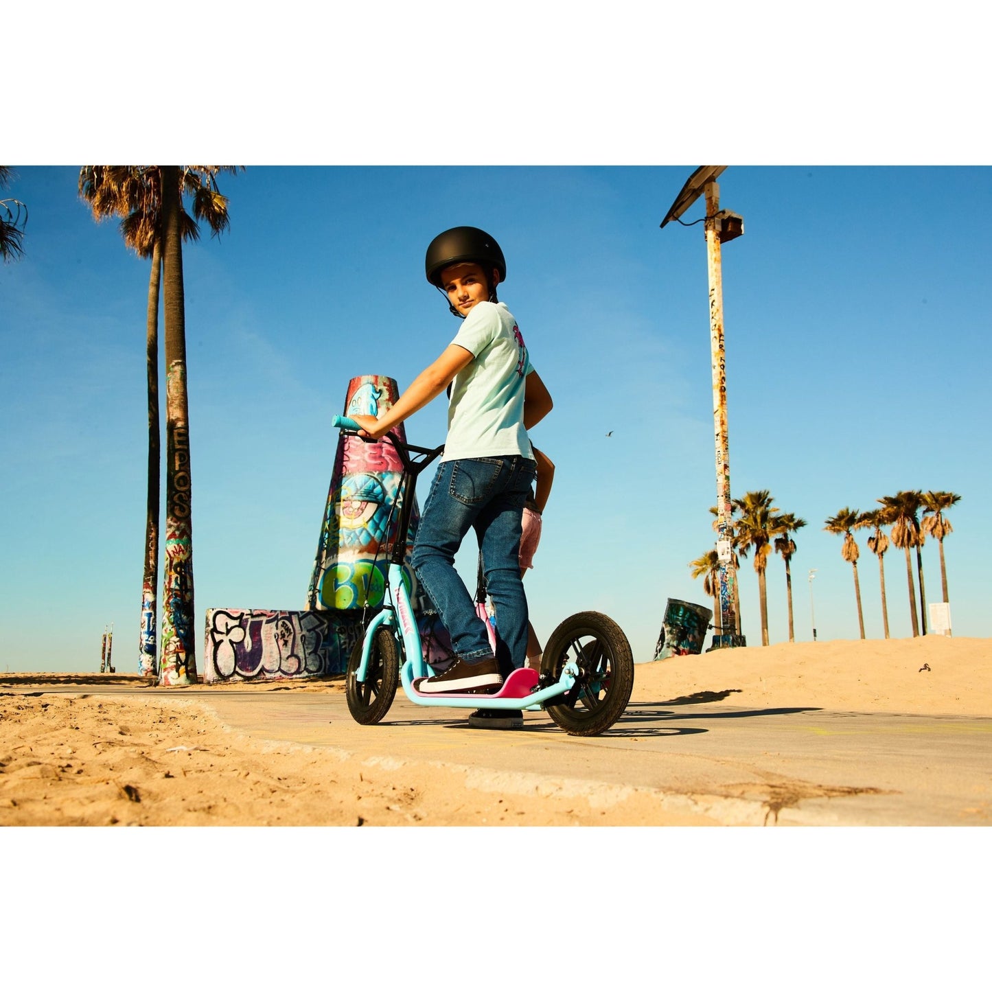 Razor Flashback Scooter - Age 8+ - The Online Toy Shop - 2 Wheel Scooter - 2