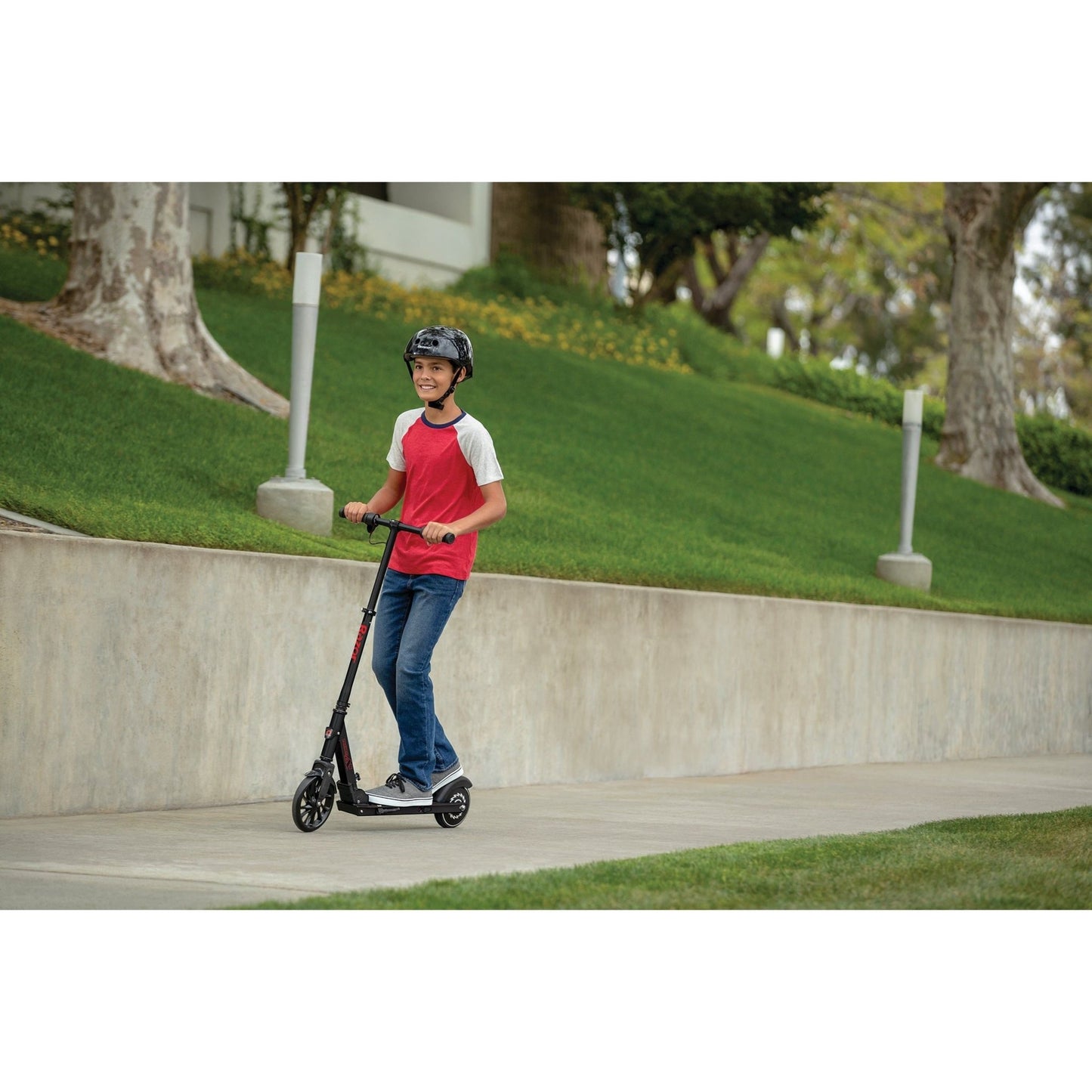 Power A5 Electric Scooter - Black 22 Volt Lithium - The Online Toy Shop - Electric Scooter - 12