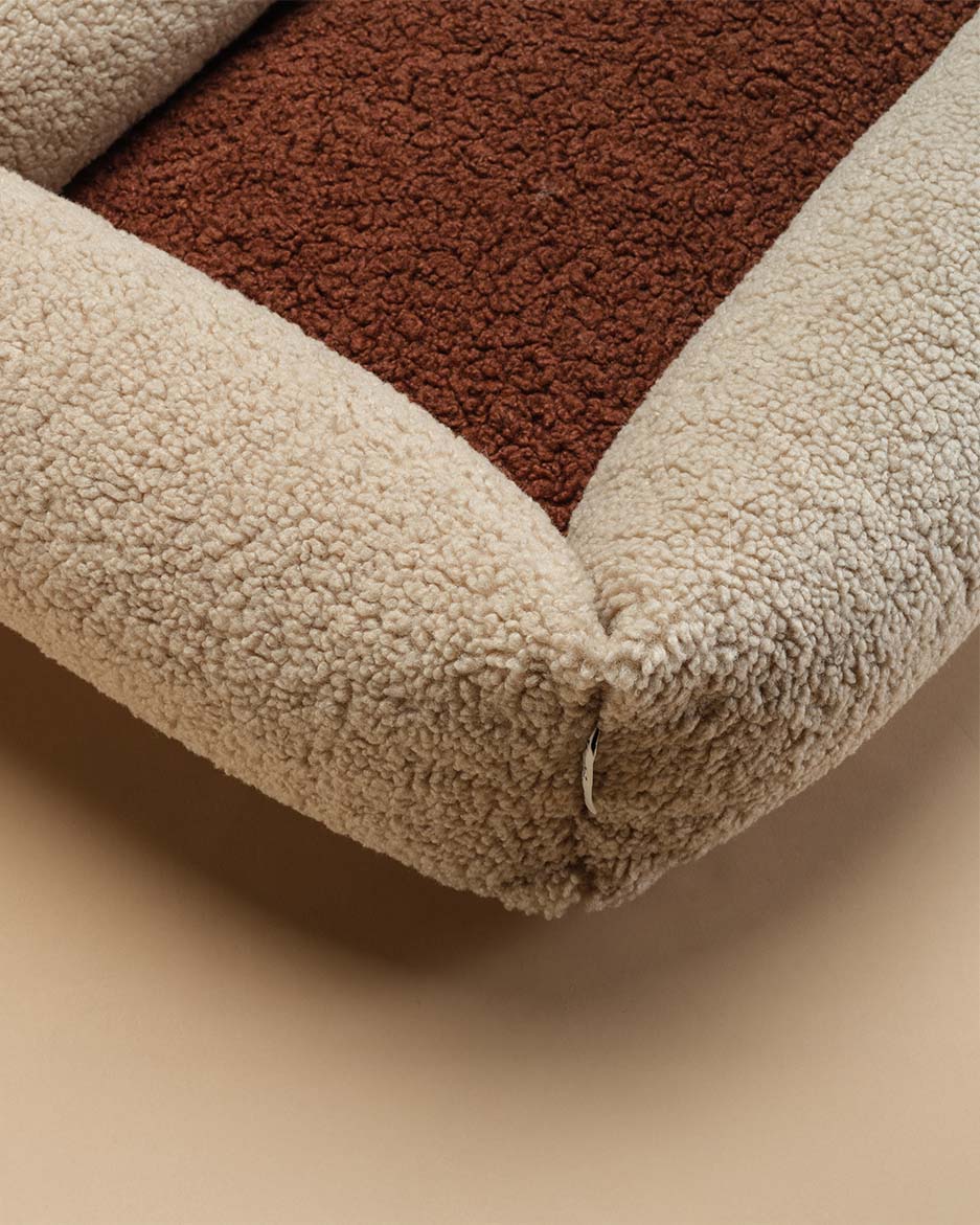 Wigiwama Pet Snuggle Bed
