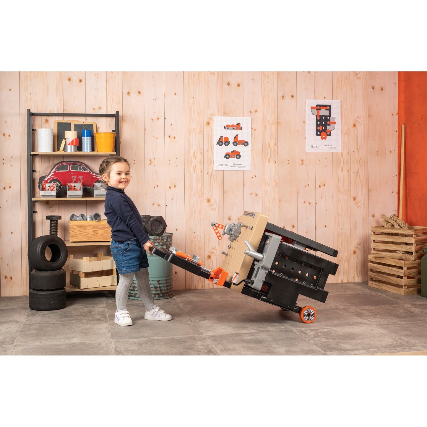 Smoby Black & Decker Mega Centre