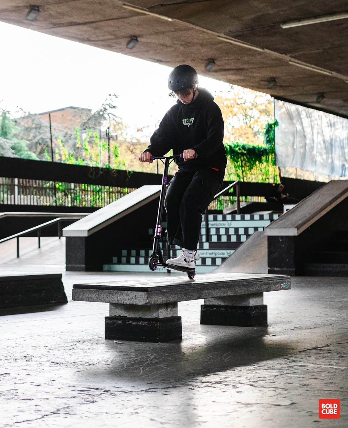 BOLDCUBE Pink - Deluxe Stunt Scooter