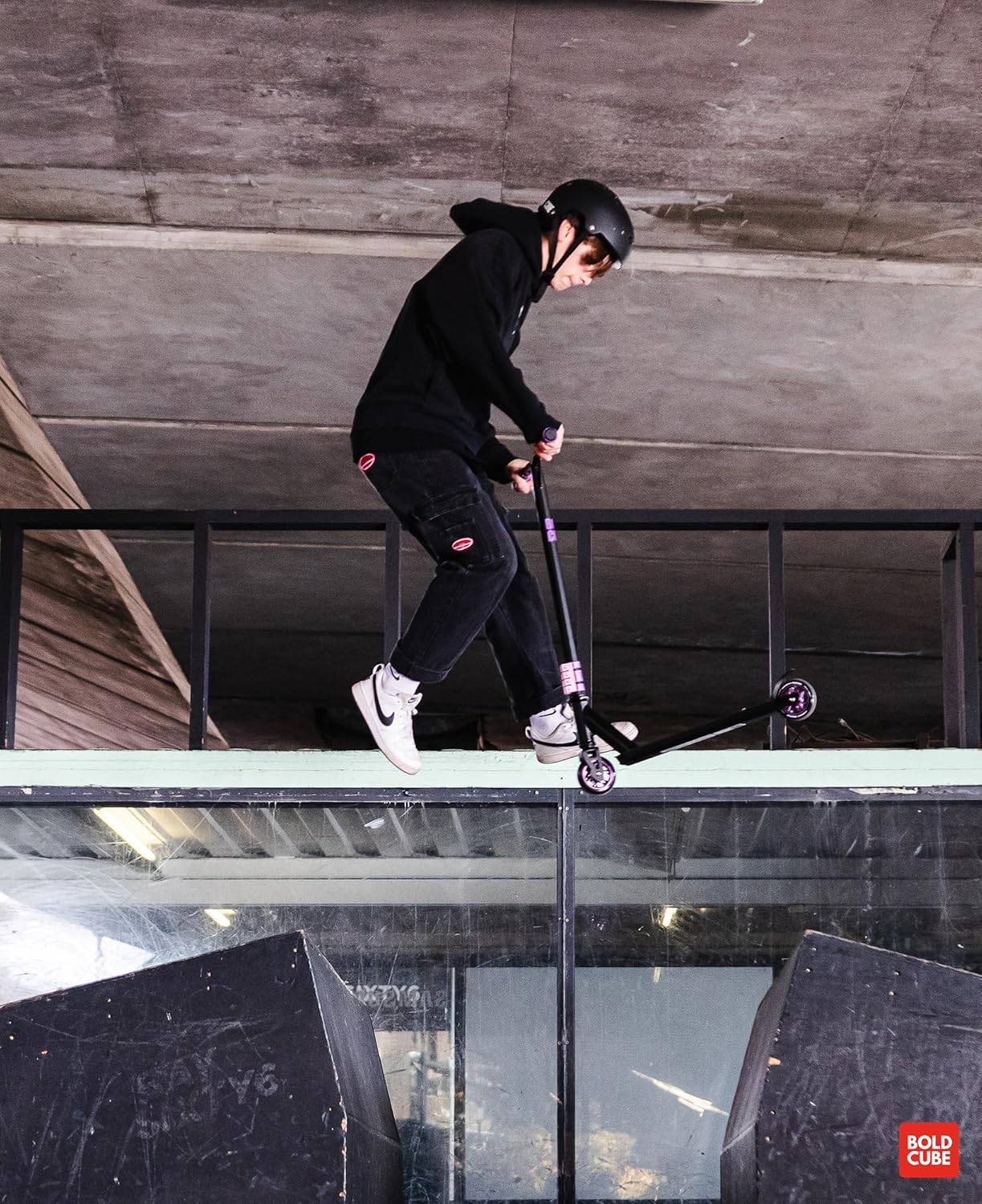 BOLDCUBE Navy - Deluxe Stunt Scooter