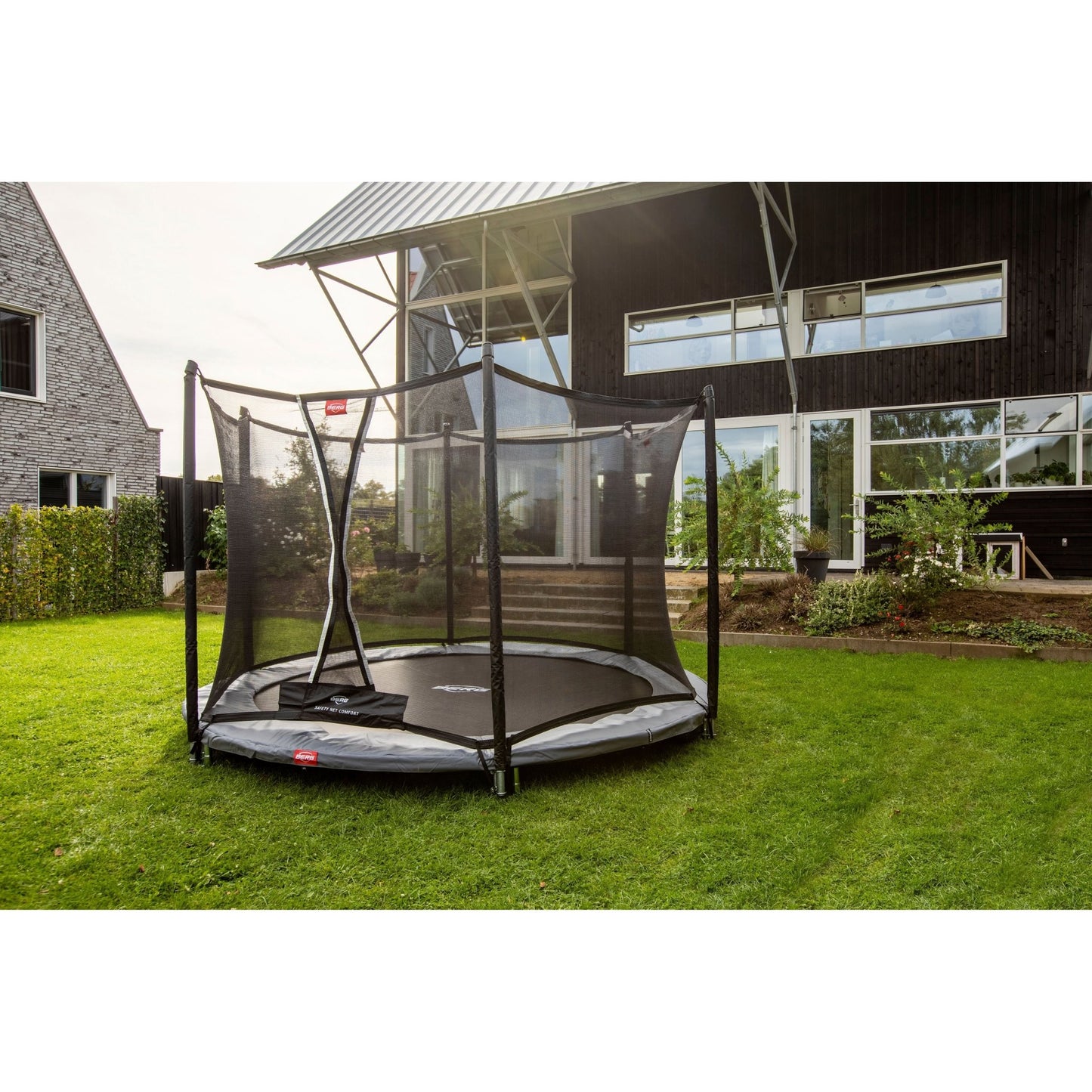 Berg Favorit Inground Trampoline