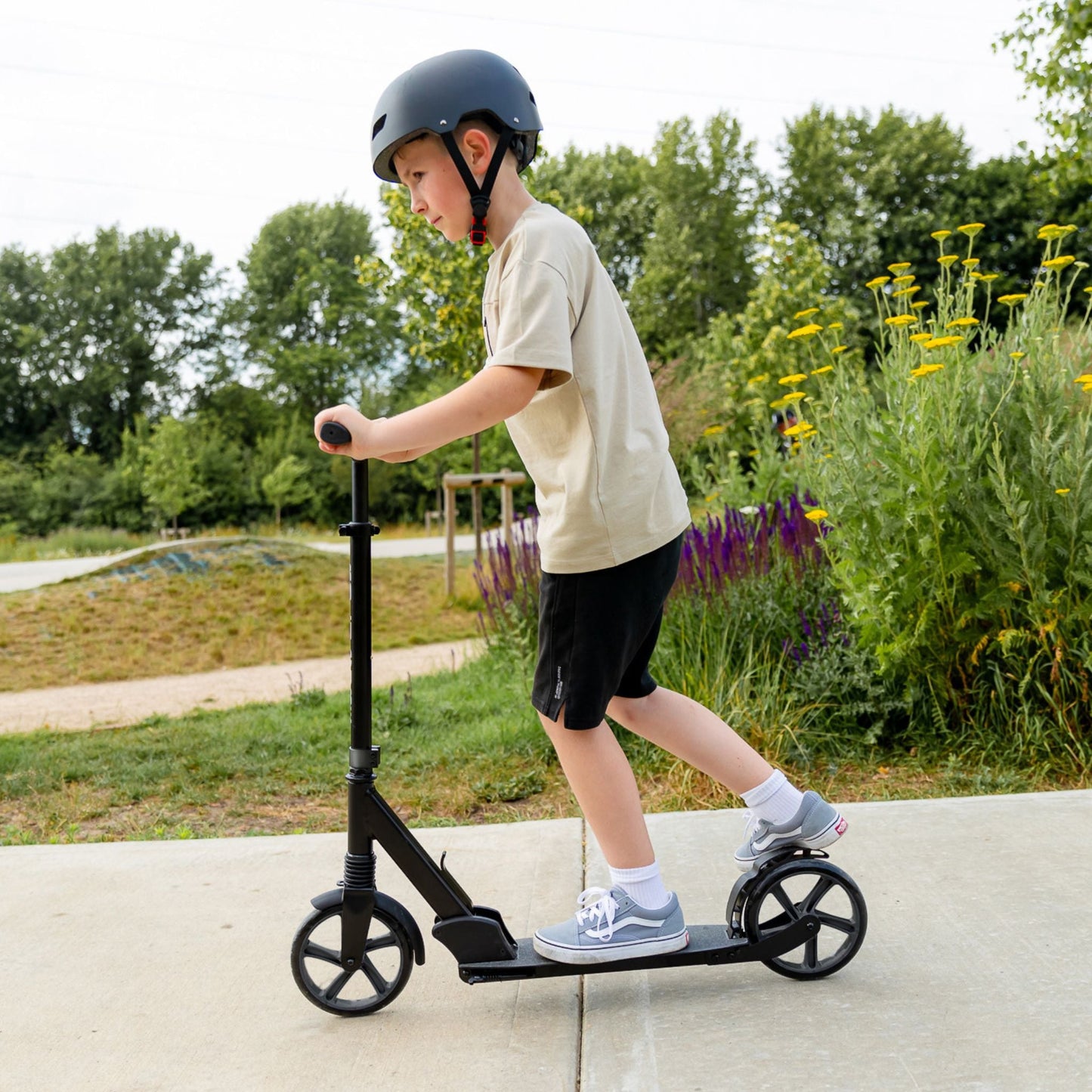 BOLDCUBE Charcoal - Big 2 Wheel Scooter