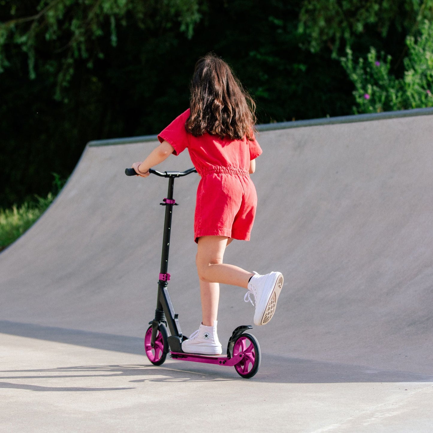 BOLDCUBE Magenta - Big 2 Wheel Scooter