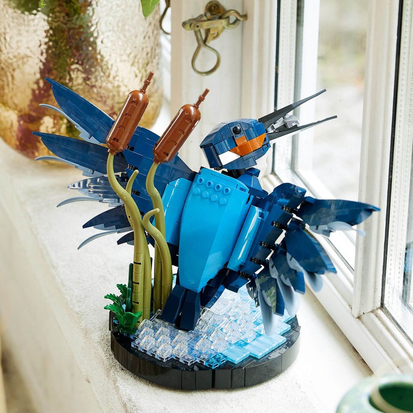 Lego Icons 10331 Kingfisher Bird Model Set for Adults Ages 18 and Up