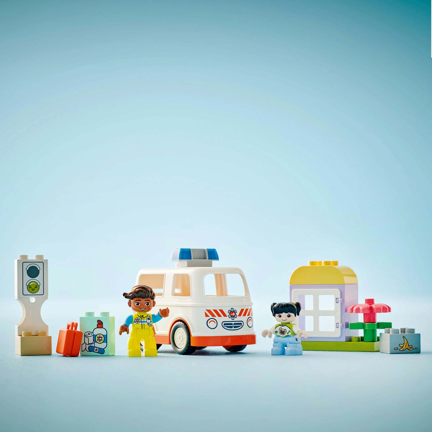 Lego Duplo 10447 Ambulance & Driver Playset for Toddlers Ages 2 and Up
