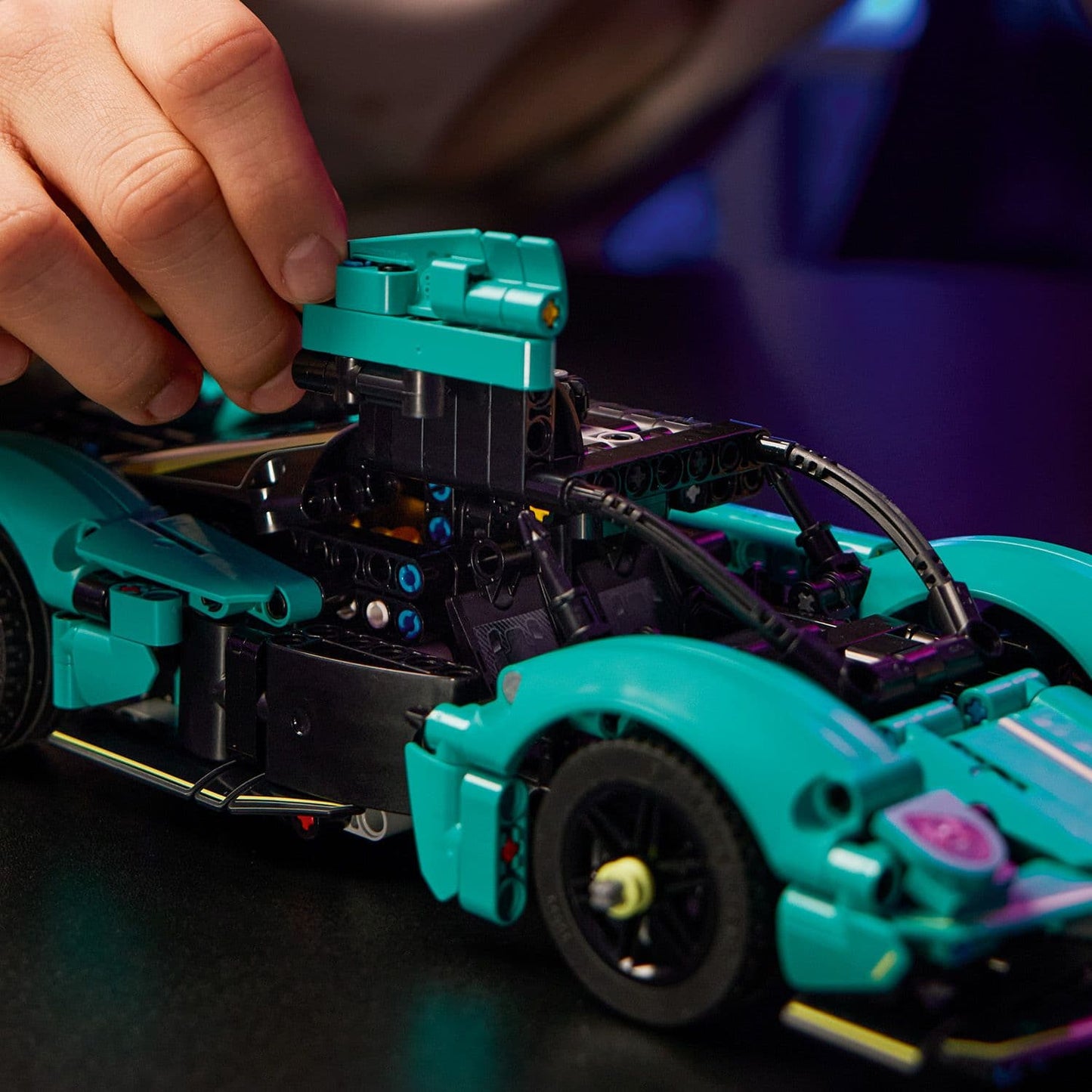 Lego Technic 42208 Aston Martin Valkyrie Building Set for Ages 9 & Up