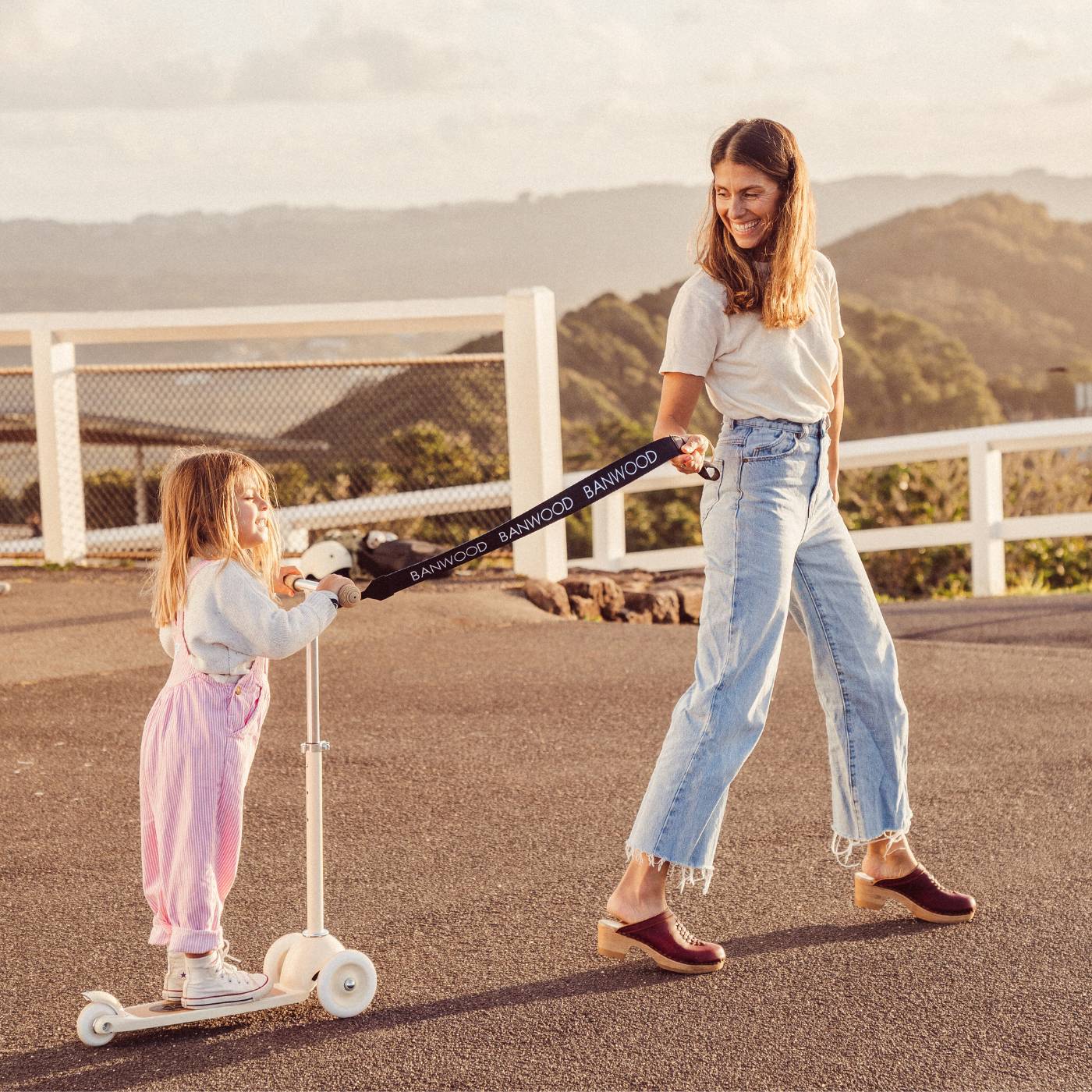 BANWOOD SCOOTER CARRY STRAP - BLACK