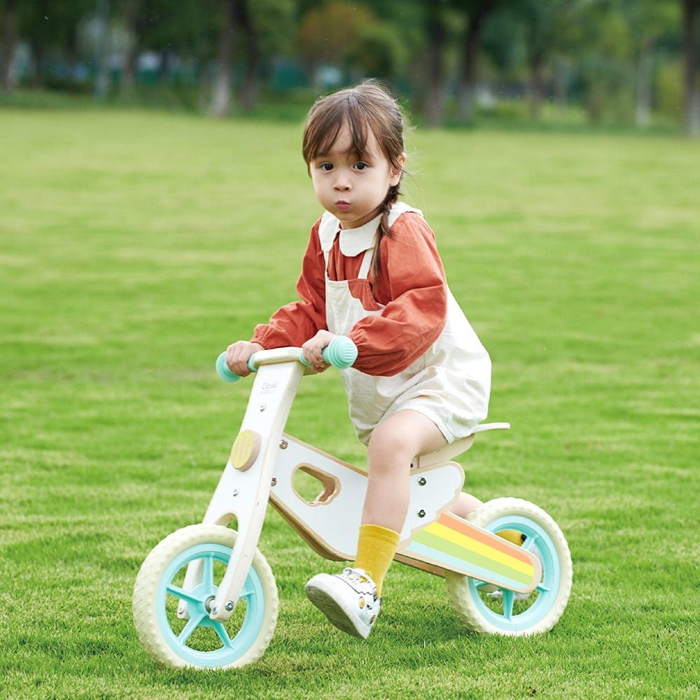 Classic World Rainbow Balance Bike Age 2+ - The Online Toy Shop2