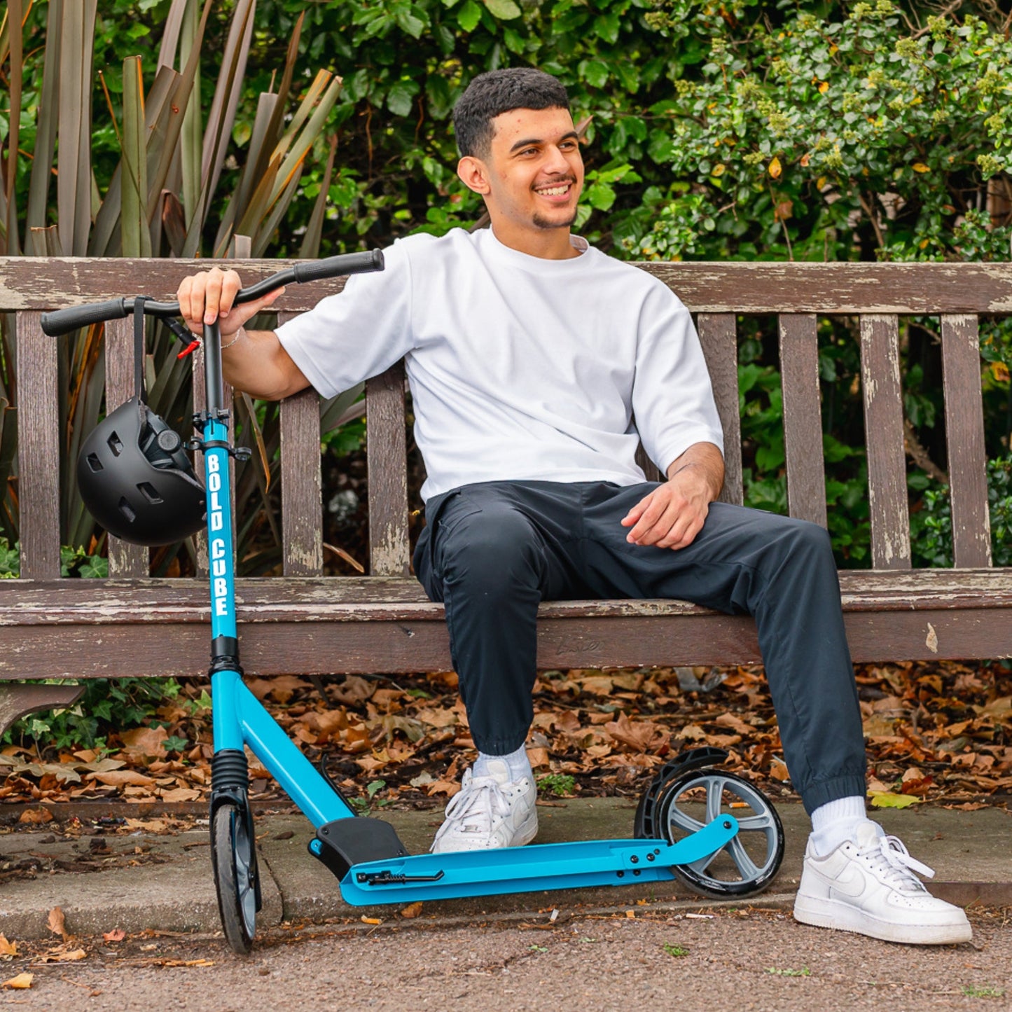 COLDCUBE Cyan - Big 2 Wheel Scooter