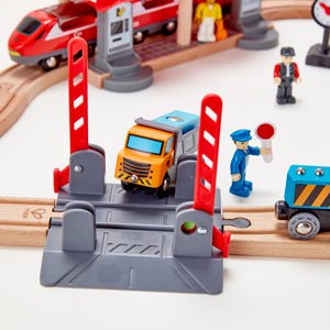 Hape Busy City Rail Set