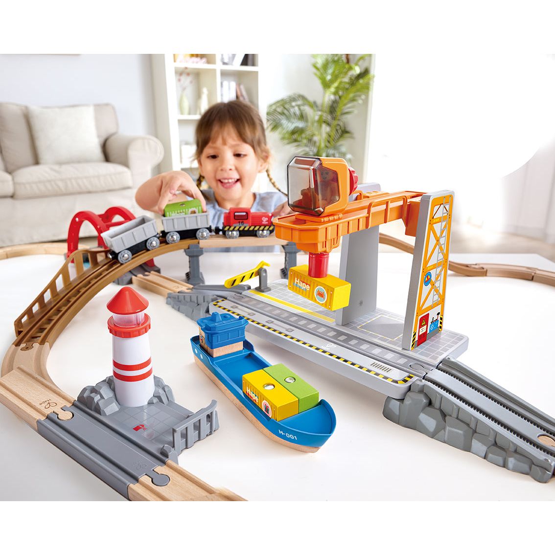 Hape Sea & Rail Cargo Transportation Set