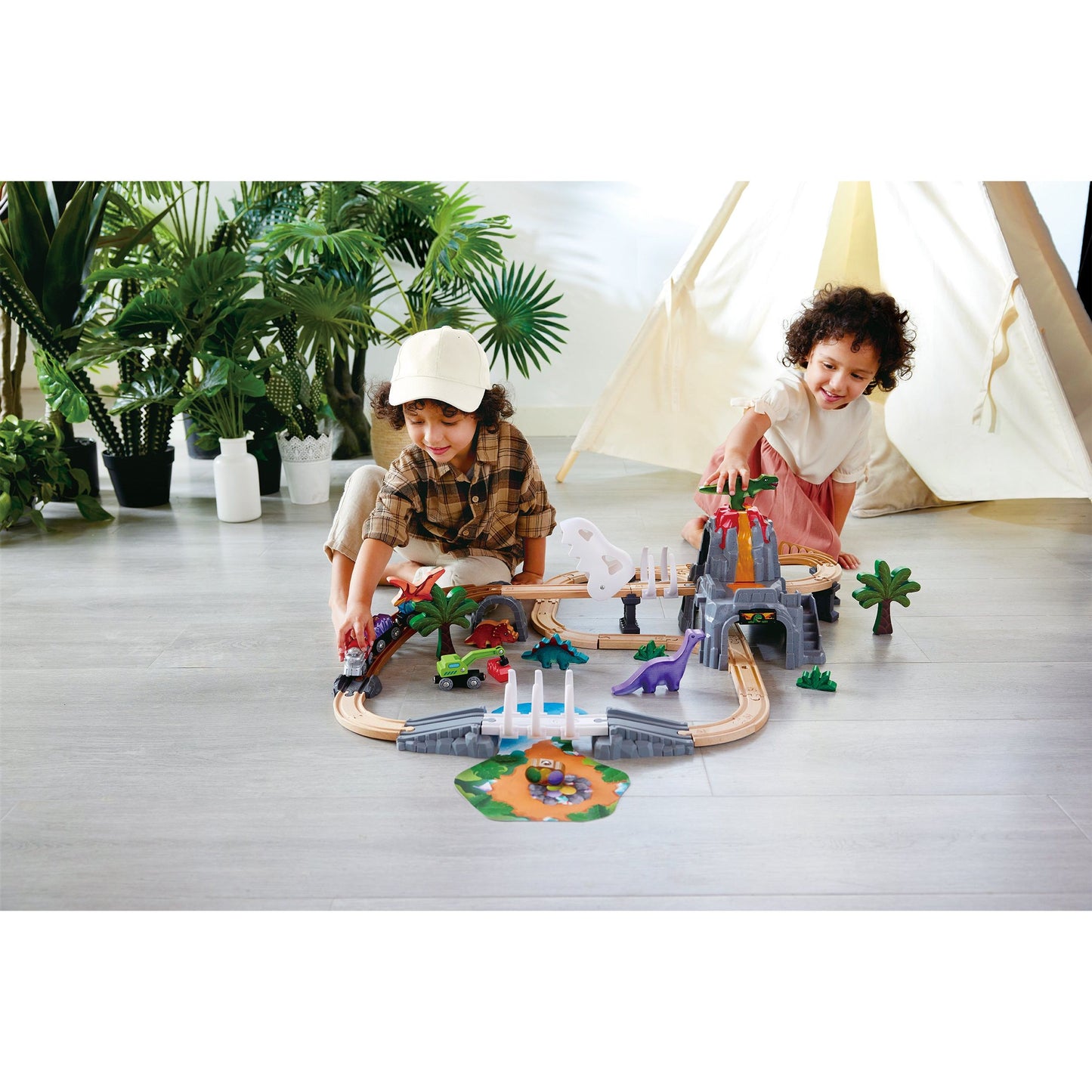 Hape Dino Railway Adventure Set