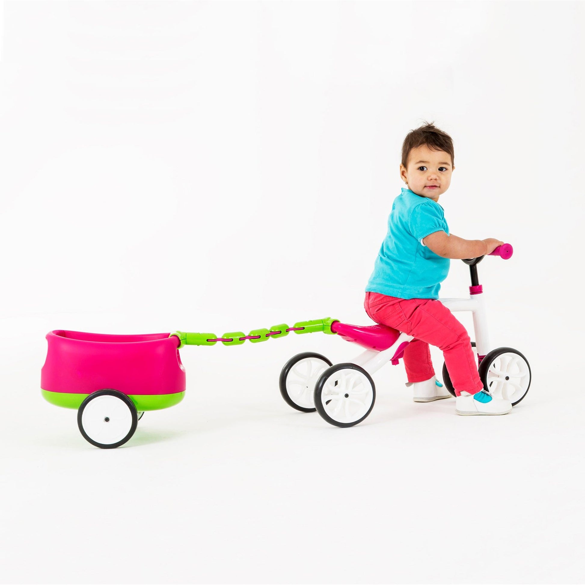 Chillafish Quadie and Trailie Ride-On Pink