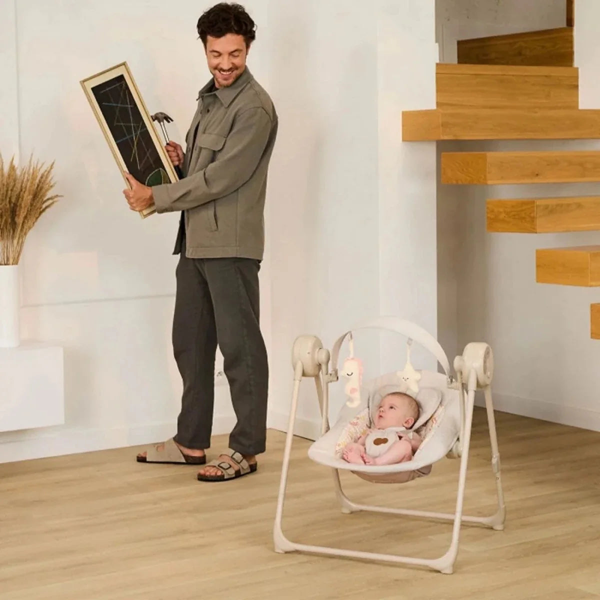 Kinderkraft Swingee Electric Rocker/Bouncer - Beige