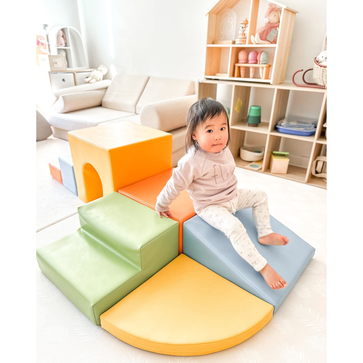 Iglu Corner Crawlers Soft Play Set