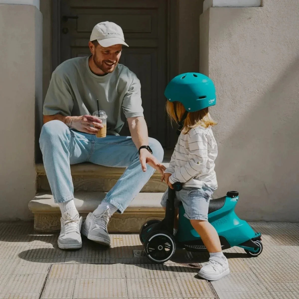 smarTrike Xtend Ride On Scooter Plus - Teal