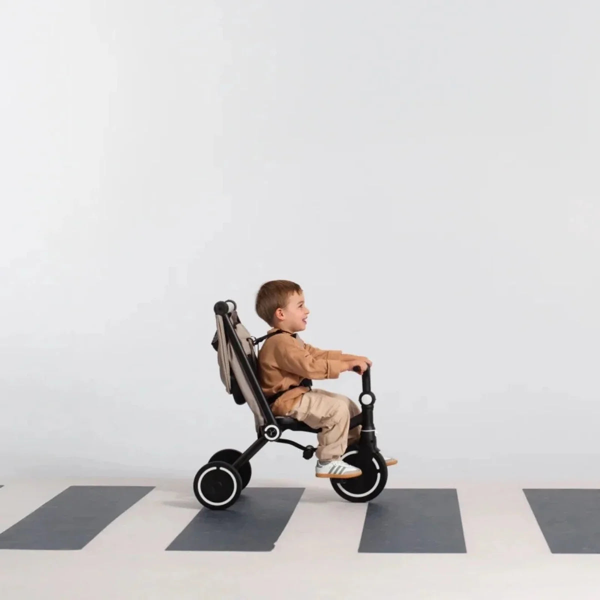 smarTrike Wonder Max Trike - Stone