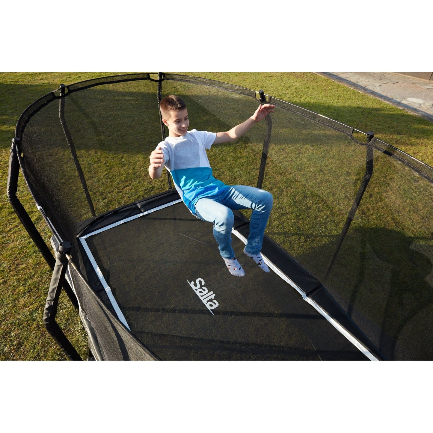 Salta Premium Black Edition Round Trampoline With Enclosure