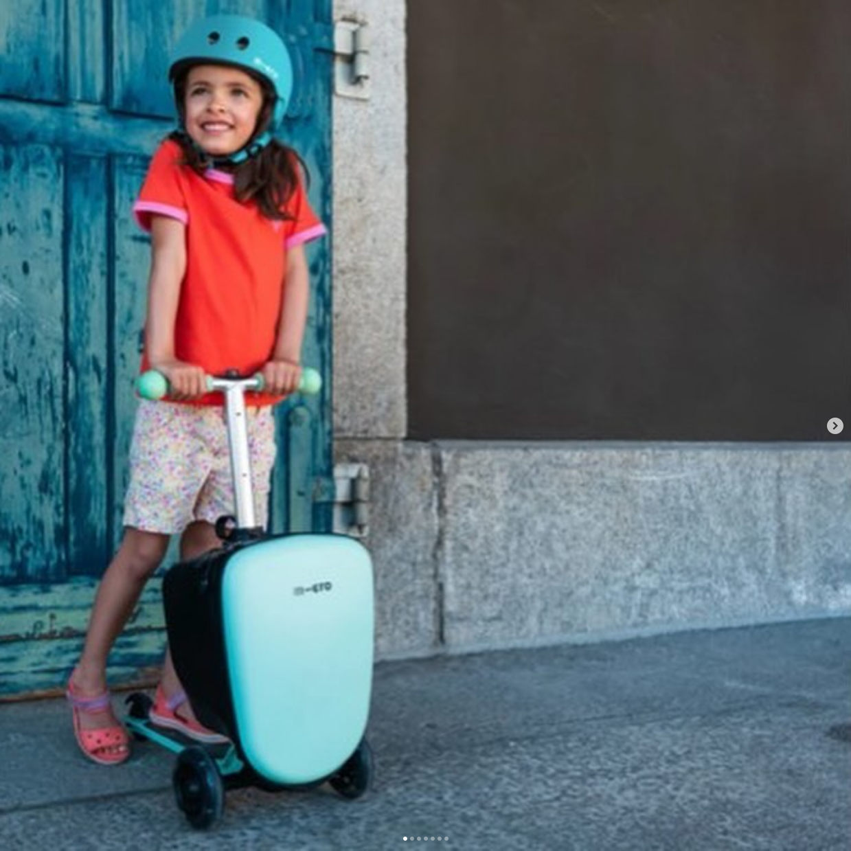 Micro Scooter Mini Mint Luggage Scooter