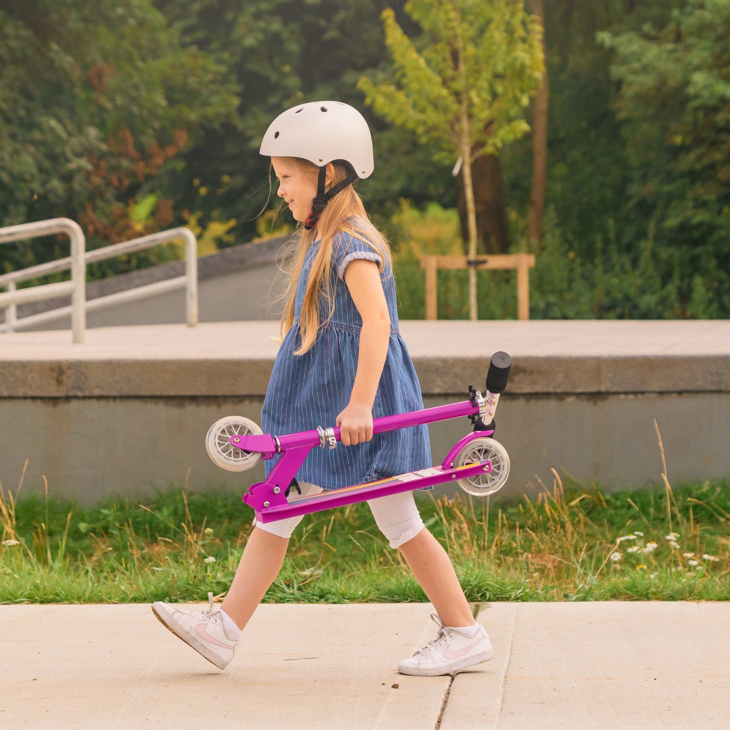 BOLDCUBE Purple - 2 Wheel Scooter