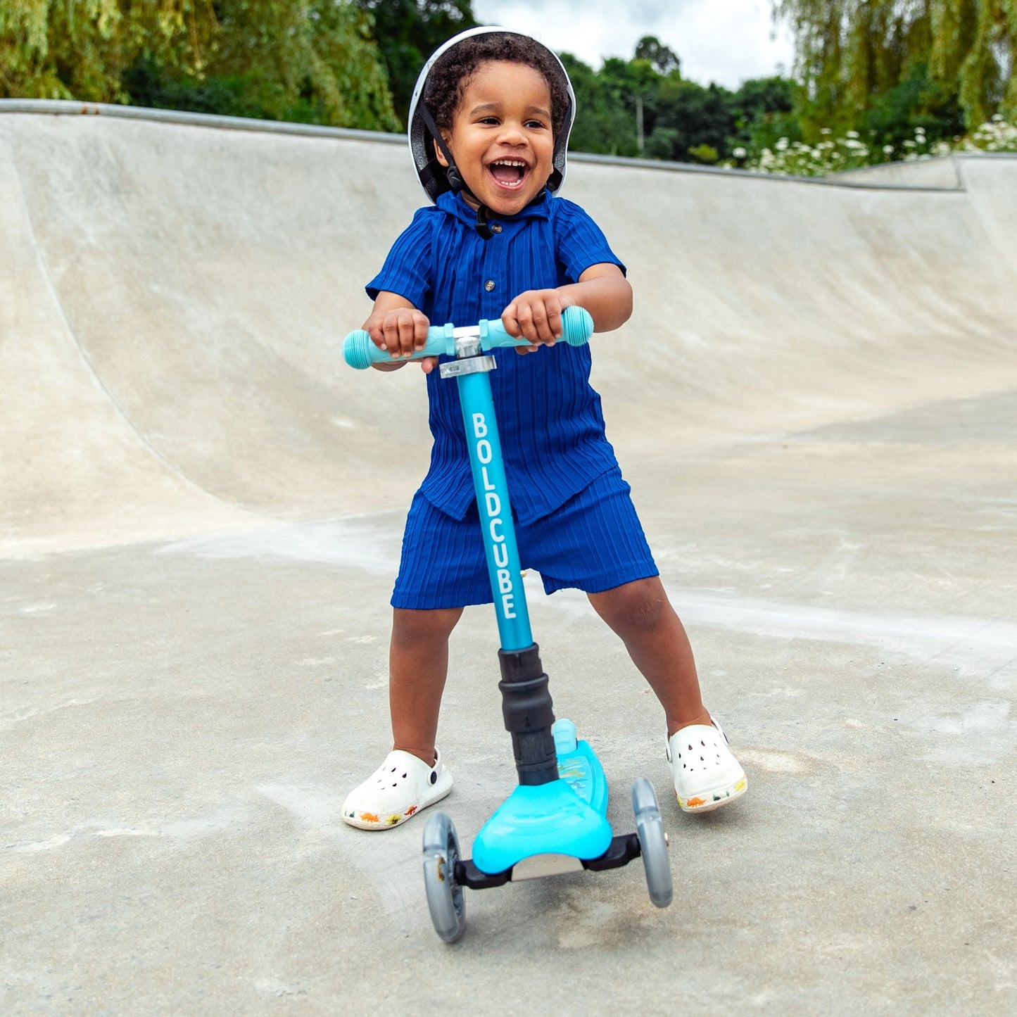 BOLDCUBE Dinosaur - Teeny Fold 3 Wheel Scooter